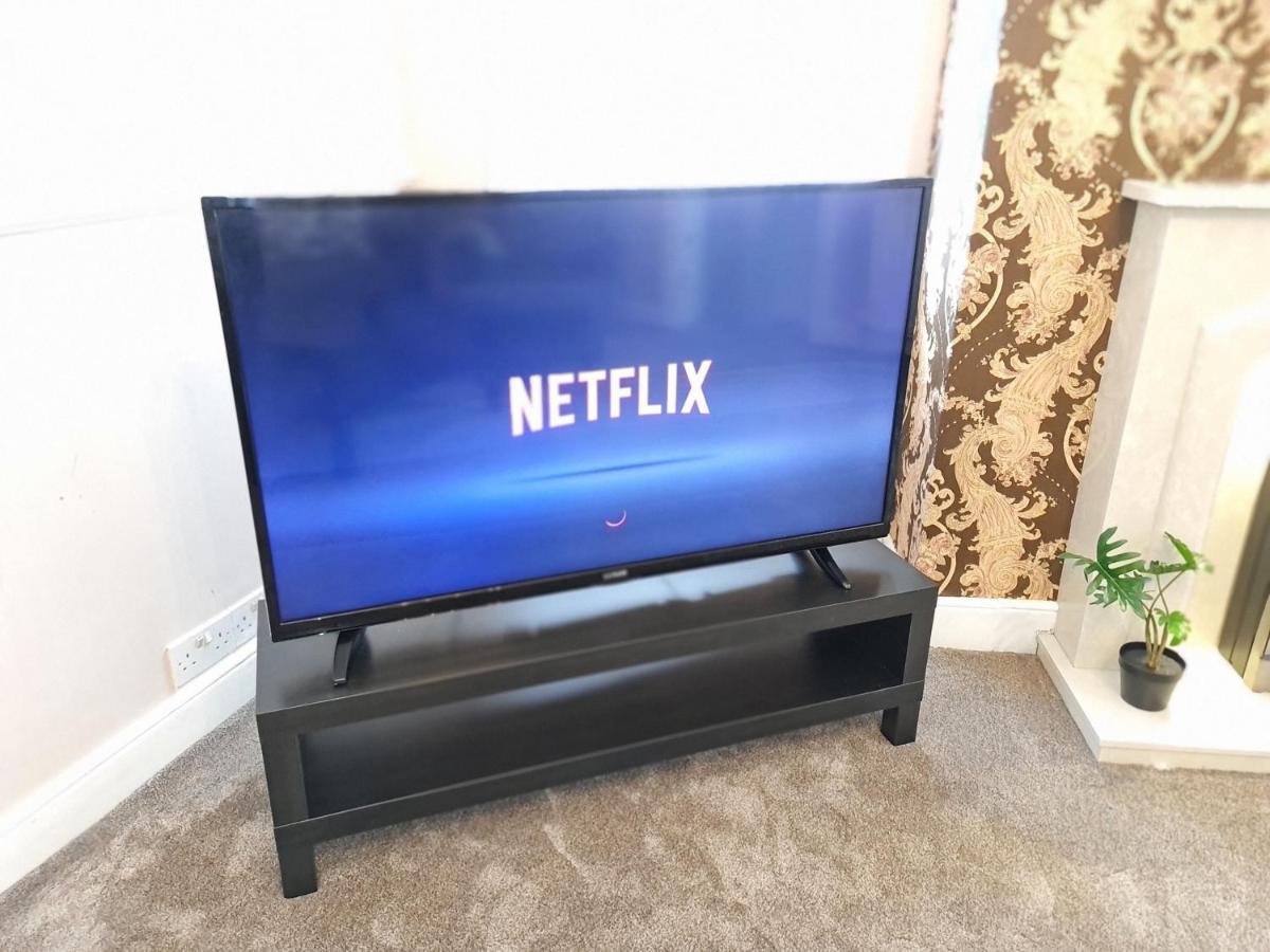 Appartement Large 3 Bed Flat, Free Parking à Newcastle-upon-Tyne Extérieur photo